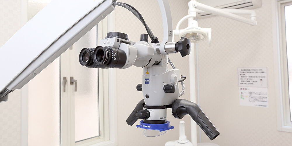 口腔外科専用の治療コーナー